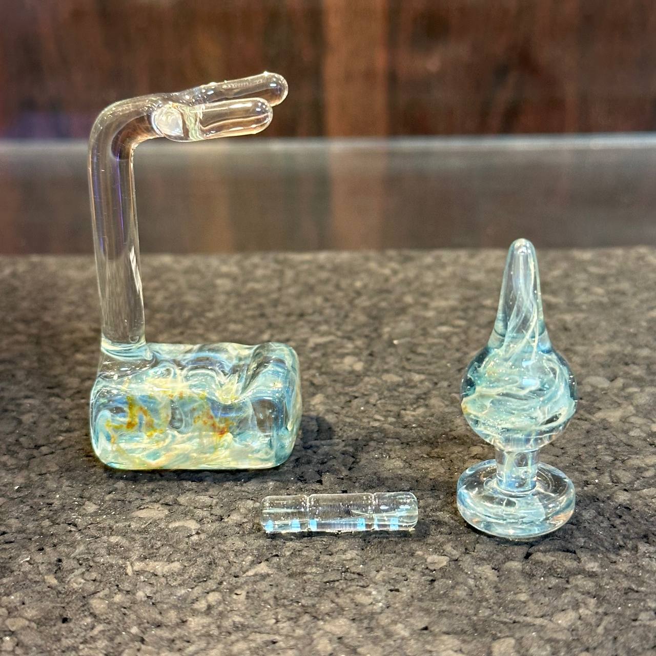 Commander Glass - Silver fumed Banger Cap & Pillar /w Stand